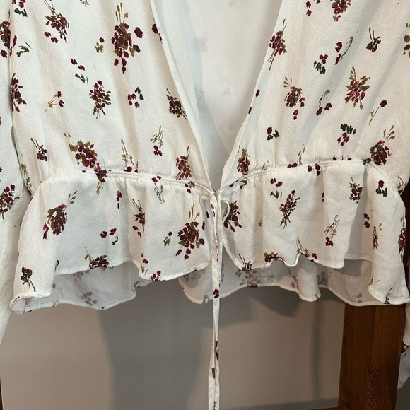 Sunday Best Floral Blouse - White and Burgundy - Picture 2 of 7